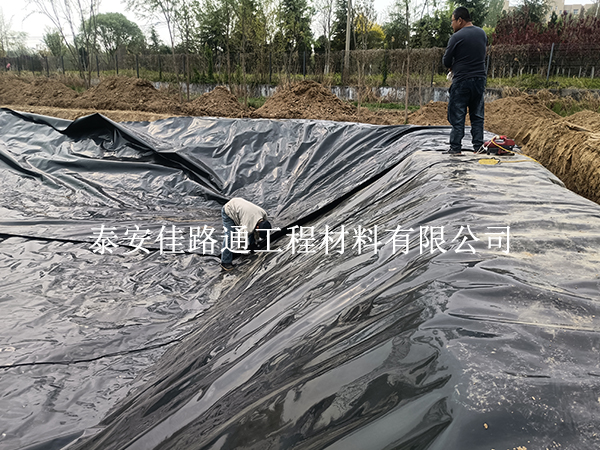 沼气池黑膜施工常见问题解析