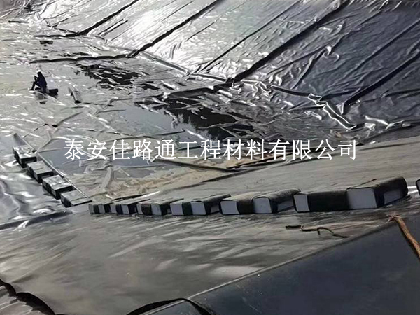 养殖防渗膜选不对？这份合理选购指南要收好