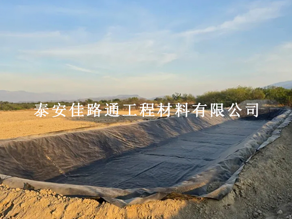 水产养殖防渗膜膜体热熔操作工作流程：规范实操，筑牢防渗衔接防线