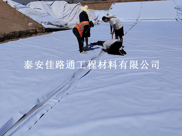 长丝土工布铺完就完事了？这份后期保养攻略帮你多用好几年